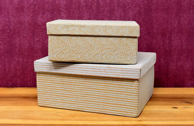 krabice na stěhování